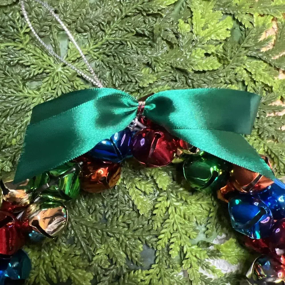Red Blue Green Gold/Silver Orange Metal Jingle Bell Christmas Wreath Bow 8”